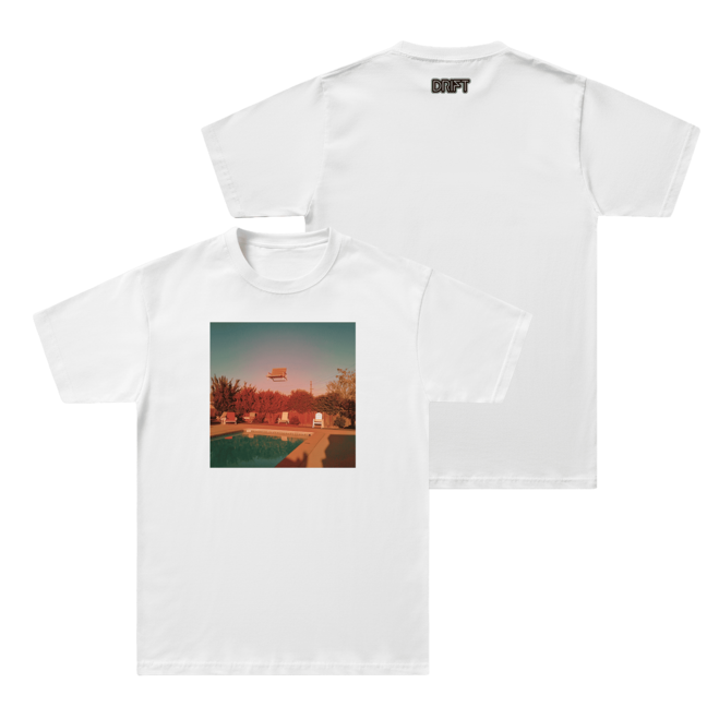 T-SHIRT - AT THE PARTY